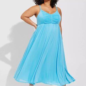 Torrid Soft Mesh Pleated Maxi Dress with Pockets